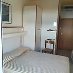 فندق Paron 3*